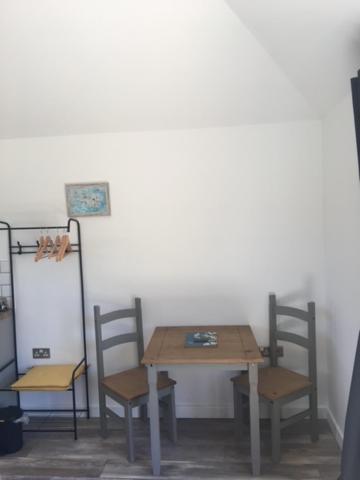 וורהאם Lakeview Studios מראה חיצוני תמונה